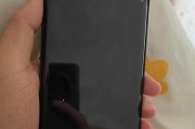 不贴钢化膜的危害（保护屏幕免受划痕和碎裂的威胁）