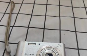 索尼55W800B电视评测（一款超越期待的顶级电视，细节之王震撼登场！）
