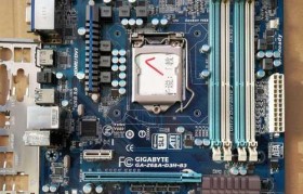 深入了解X58和H61主板的性能与特点（比较X58与H61主板的性能优势与适用场景）