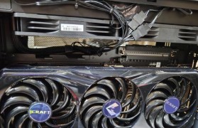 电脑无法开机的故障解析与处理方法（显卡闪烁成为电脑无法启动的主要原因，详细了解解决方案）